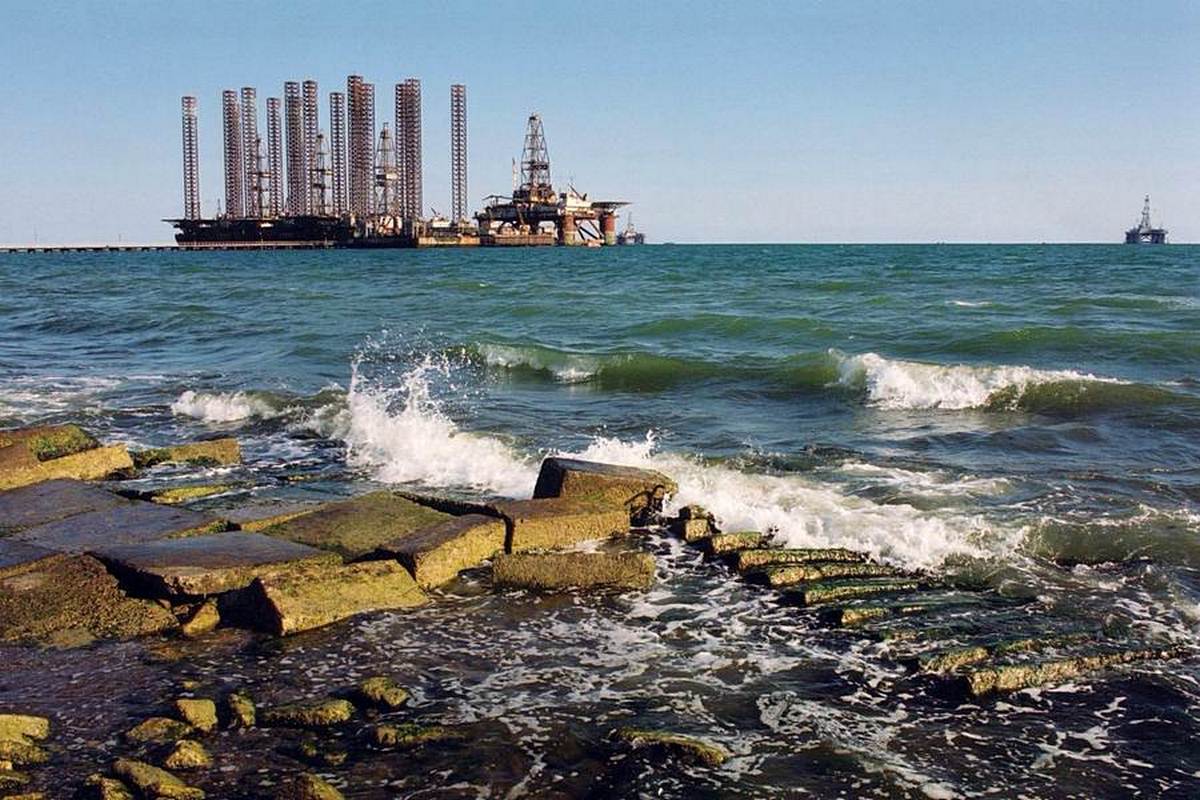 Загрязнение Каспийского моря